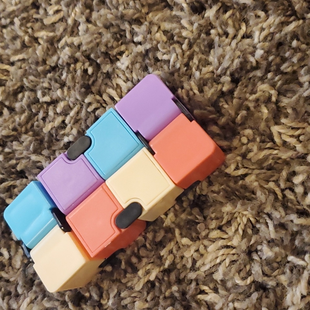 Infinity cube - Picture 3 of 3